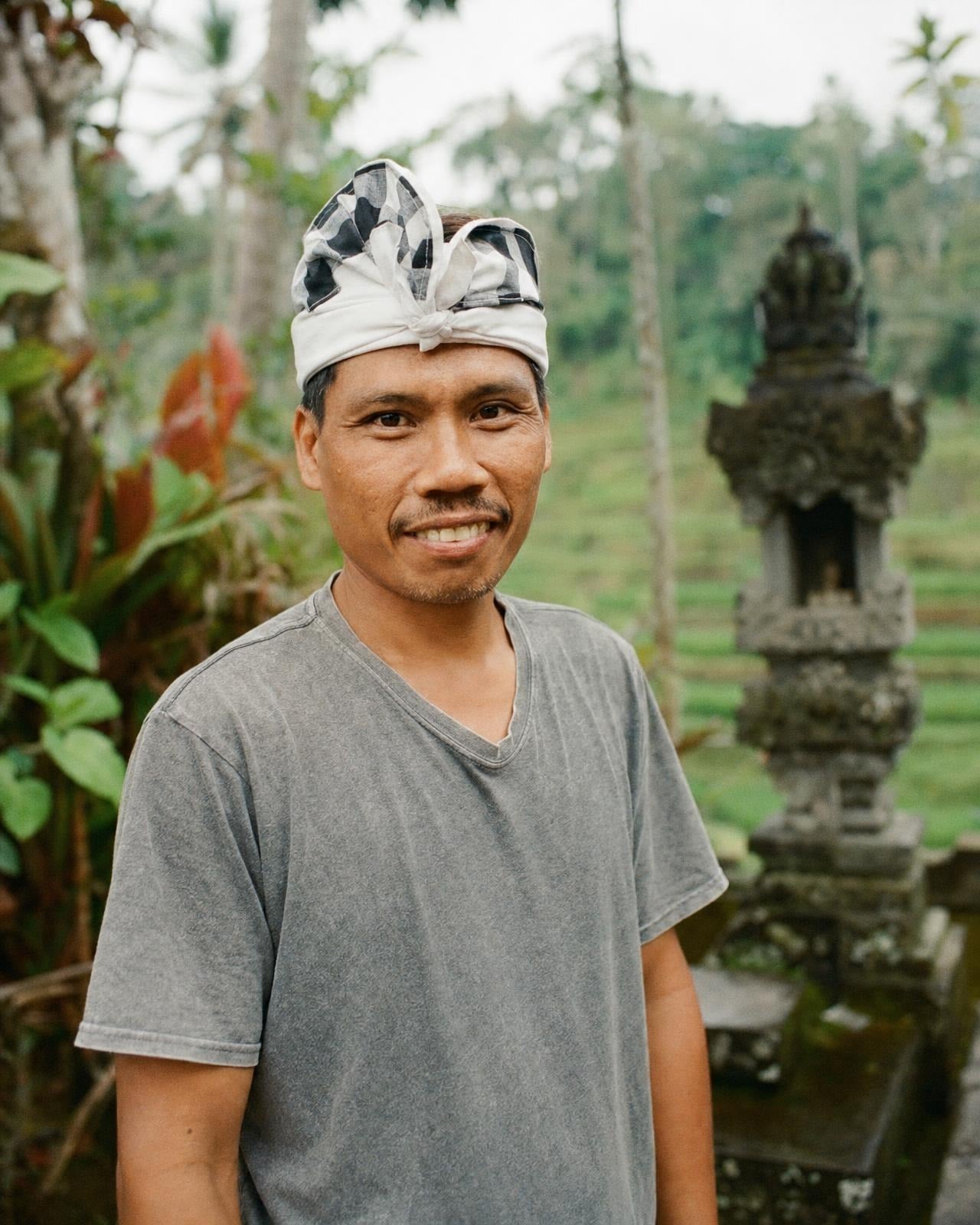 Ketut Ariana, Profesor de yoga y anfitrión cultural, Bali